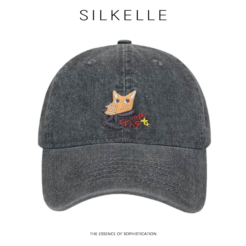 Peaked cap: Fox