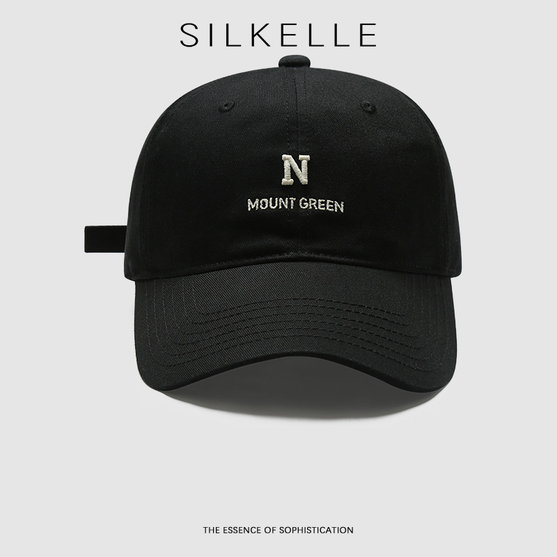 Peaked Cap: N letter