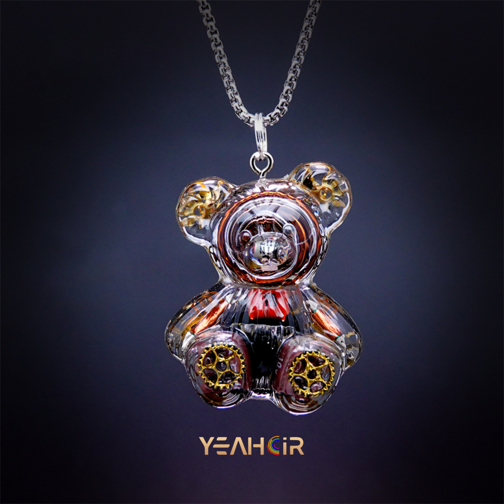 Duffy Bear: Necklace