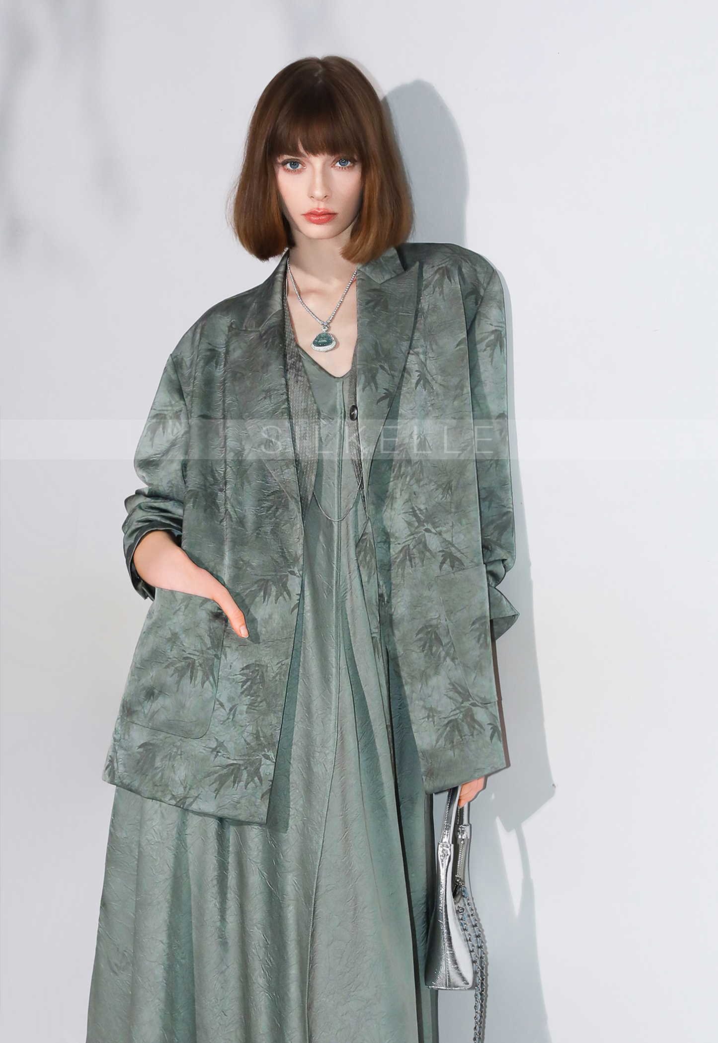 New Chinese style bamboo leaf print suit with side placket and tie jacket