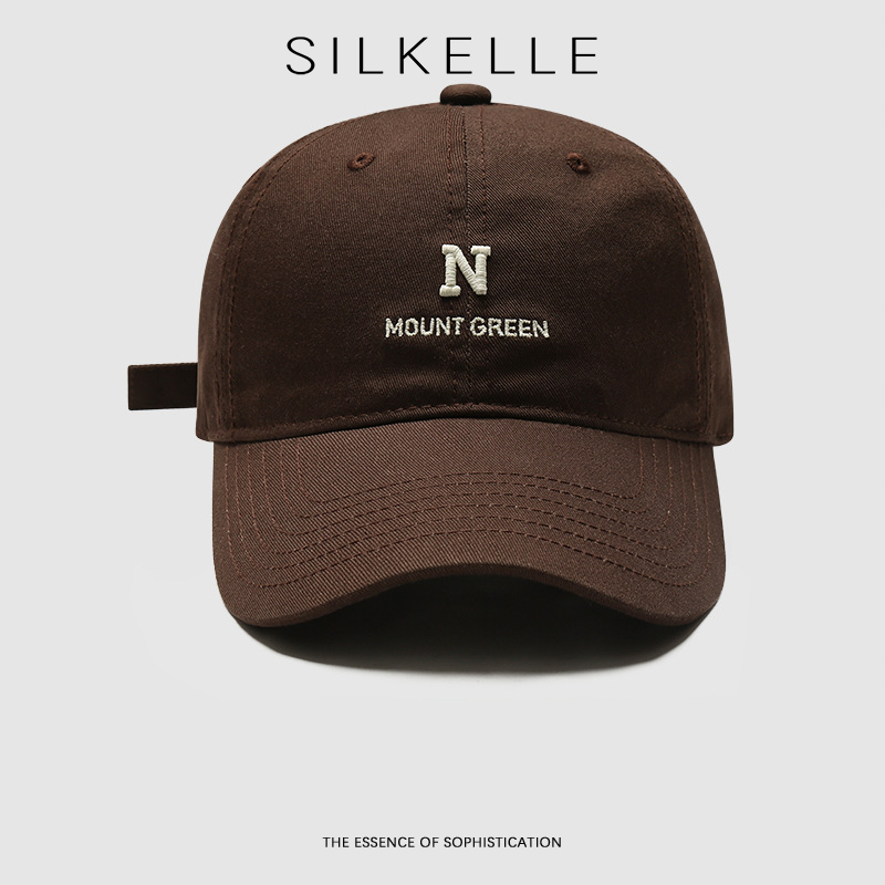 Peaked Cap: N letter