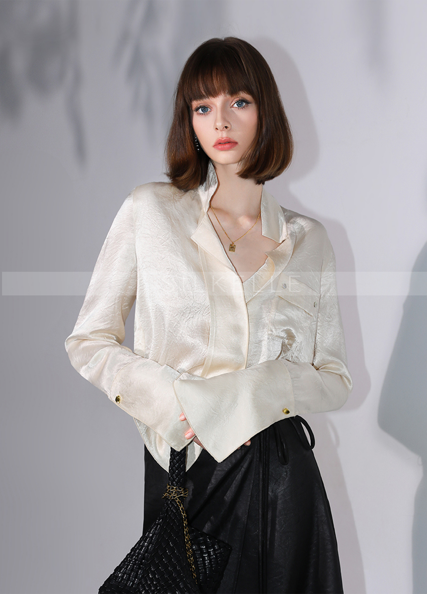 Pleated silky draped horseshoe sleeve autumn shirt