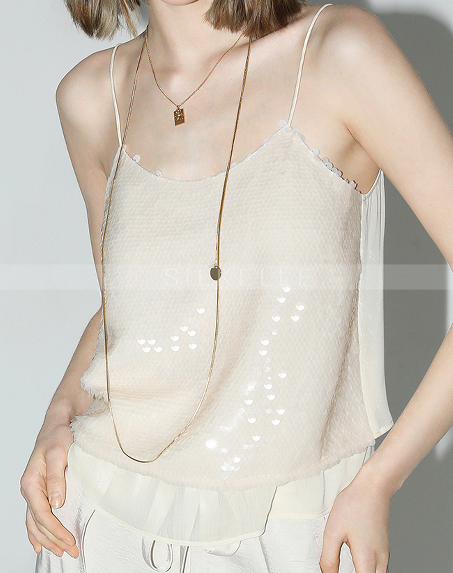 Sequin embroidery splicing double-layer chiffon camisole inner wear can also be worn as an outer temperament vest