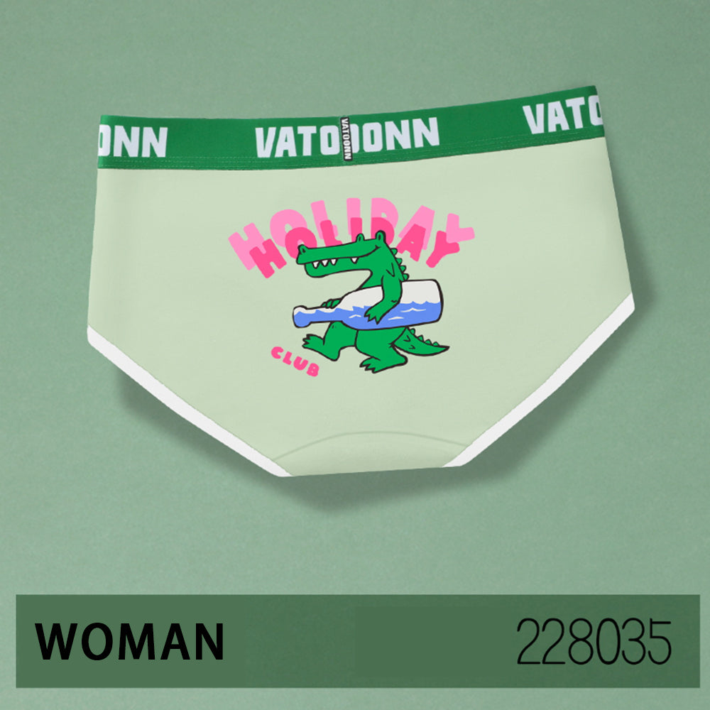 Alphabet Alligator： Briefs